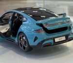 ماکت ماشین Xiaomi SU7 1:18 model - تصویر 2